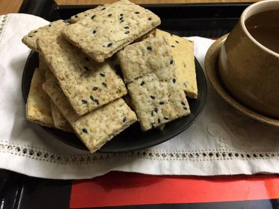 BÁNH QUY GẠO LỨT MẦM